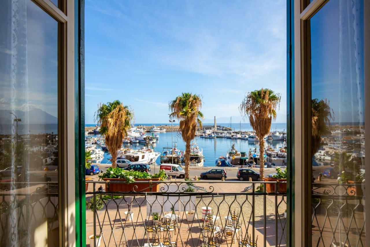Solemar Sicilia - Casa Porto Bagnera Villa Santa Flavia Eksteriør billede