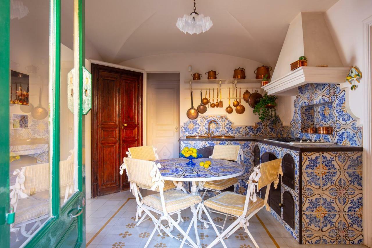 Solemar Sicilia - Casa Porto Bagnera Villa Santa Flavia Eksteriør billede
