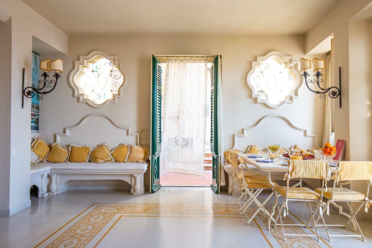 Solemar Sicilia - Casa Porto Bagnera Villa Santa Flavia Eksteriør billede